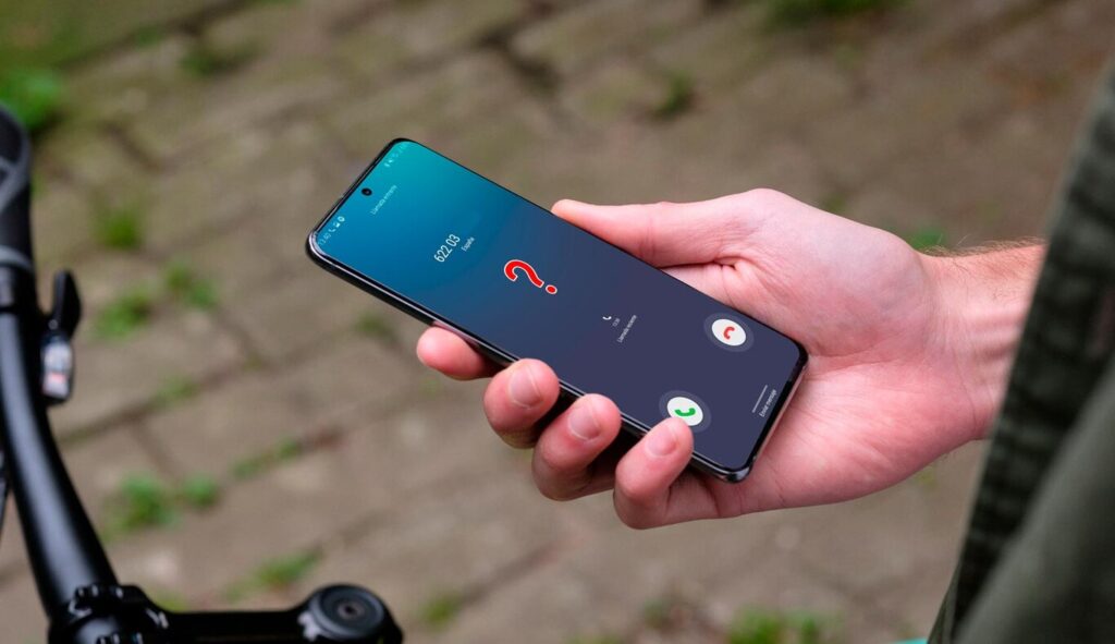 ¿Cómo descubrir de quién es un número de teléfono?