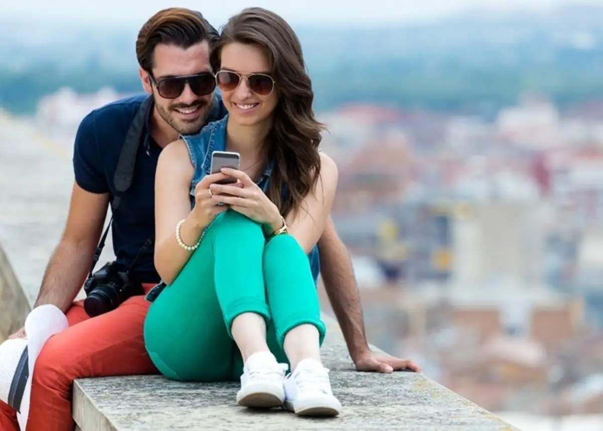 ¿Es posible encontrar pareja por medio de aplicaciones?