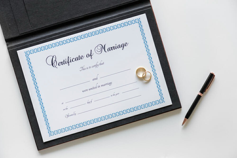 ¿Qué es el certificado de matrimonio online?